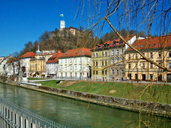 ljubljana_fluss_ljubljanica_und_burg